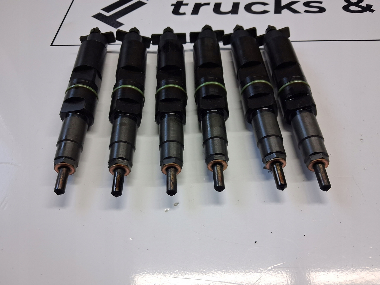 VOLVO POMPOWTRYSKIWACZE WTRYSKI VOLVO FL RENAULT GAMA D D8K - Injector voor Vrachtwagen: afbeelding 2 VOLVO POMPOWTRYSKIWACZE WTRYSKI VOLVO FL RENAULT GAMA D D8K - Injector voor Vrachtwagen: afbeelding 2