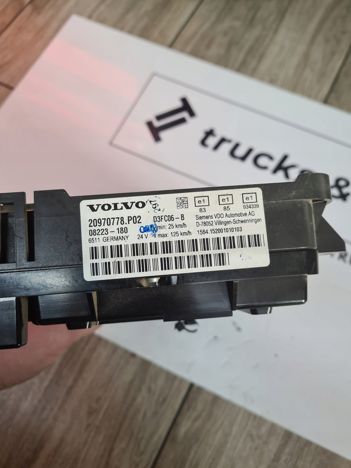 VOLVO ZEGARY LICZNIKI AUTOMAT VOLVO FL FE 20970778 - Instrumentenpaneel voor Vrachtwagen: afbeelding 4 VOLVO ZEGARY LICZNIKI AUTOMAT VOLVO FL FE 20970778 - Instrumentenpaneel voor Vrachtwagen: afbeelding 4