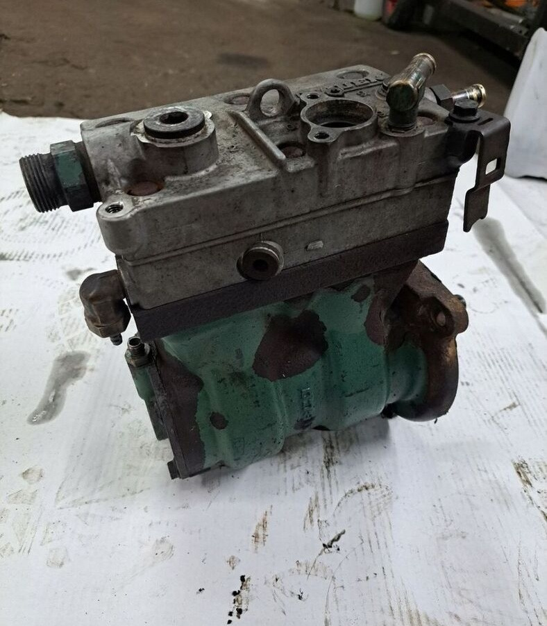 Vaden Volvo FM 9 - Compressor voor Vrachtwagen: afbeelding 2 Vaden Volvo FM 9 - Compressor voor Vrachtwagen: afbeelding 2