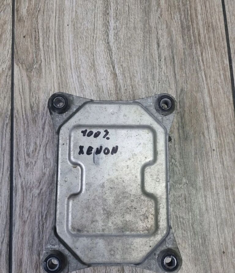 Volvo FCIOM FH 4 FMX 21855896 P04 21855896 Volvo VOLVO FH 4 FMX 21855896 P04 - ECU voor Vrachtwagen: afbeelding 2 Volvo FCIOM FH 4 FMX 21855896 P04 21855896 Volvo VOLVO FH 4 FMX 21855896 P04 - ECU voor Vrachtwagen: afbeelding 2