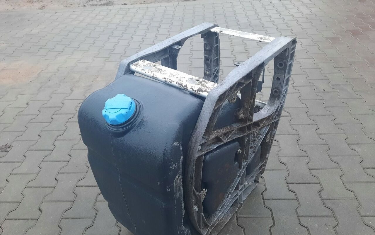 Volvo FH 4 - AdBlue Tank voor Vrachtwagen: afbeelding 4 Volvo FH 4 - AdBlue Tank voor Vrachtwagen: afbeelding 4