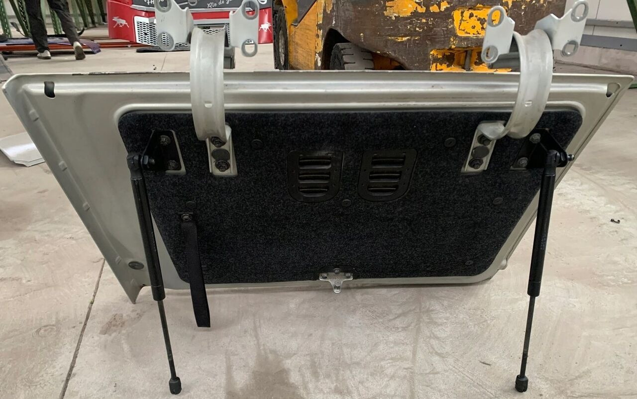 Volvo FH 4 - Carrosserie en exterieur voor Vrachtwagen: afbeelding 2 Volvo FH 4 - Carrosserie en exterieur voor Vrachtwagen: afbeelding 2