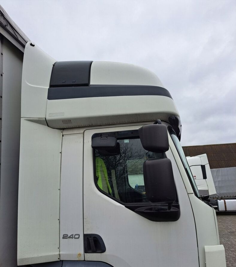 Volvo FL - Cabine voor Vrachtwagen: afbeelding 3 Volvo FL - Cabine voor Vrachtwagen: afbeelding 3
