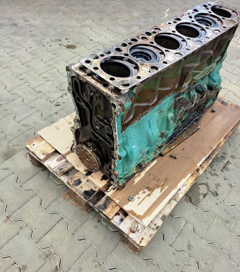 Volvo FM 9 - Cilinderblok voor Vrachtwagen: afbeelding 1 Volvo FM 9 - Cilinderblok voor Vrachtwagen: afbeelding 1