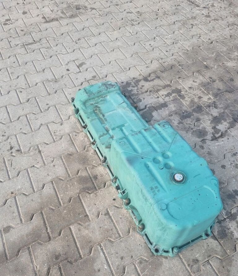 Volvo MISA SILNIKA FH FM 13 D13 - Carterpan voor Vrachtwagen: afbeelding 4 Volvo MISA SILNIKA FH FM 13 D13 - Carterpan voor Vrachtwagen: afbeelding 4