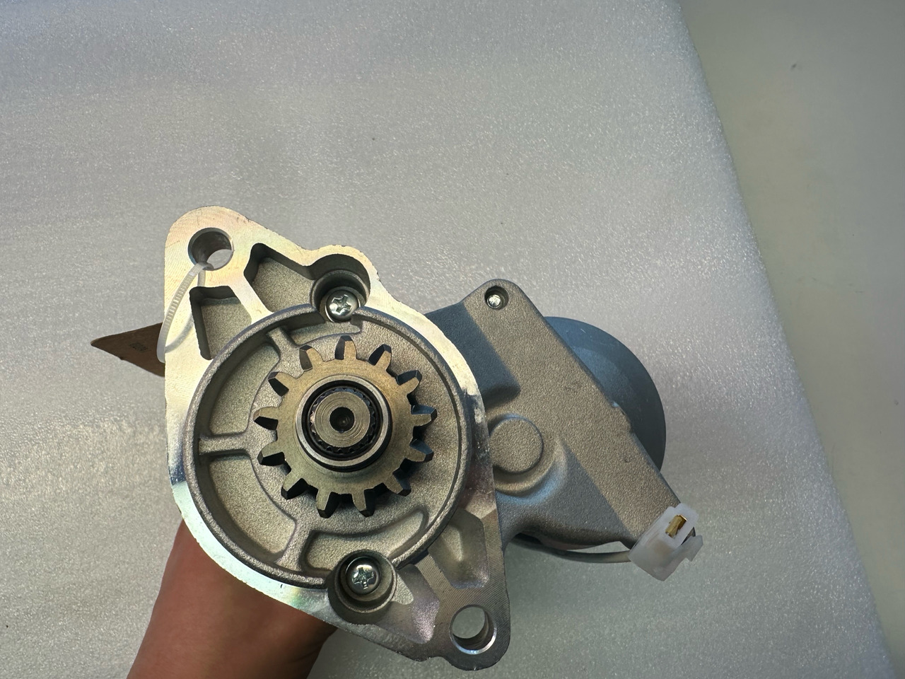 Woda Kubota - Starter: afbeelding 5 Woda Kubota - Starter: afbeelding 5