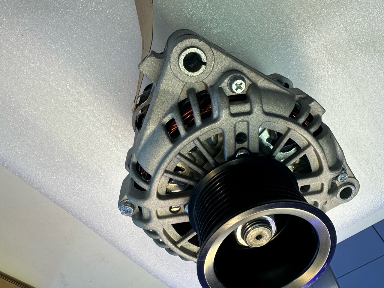 Woda Volvo B7/B9/B10/B12 Series Bus Deutz MD7 Renault RVI Midlum - Dynamo voor Bedrijfswagen: afbeelding 2 Woda Volvo B7/B9/B10/B12 Series Bus Deutz MD7 Renault RVI Midlum - Dynamo voor Bedrijfswagen: afbeelding 2