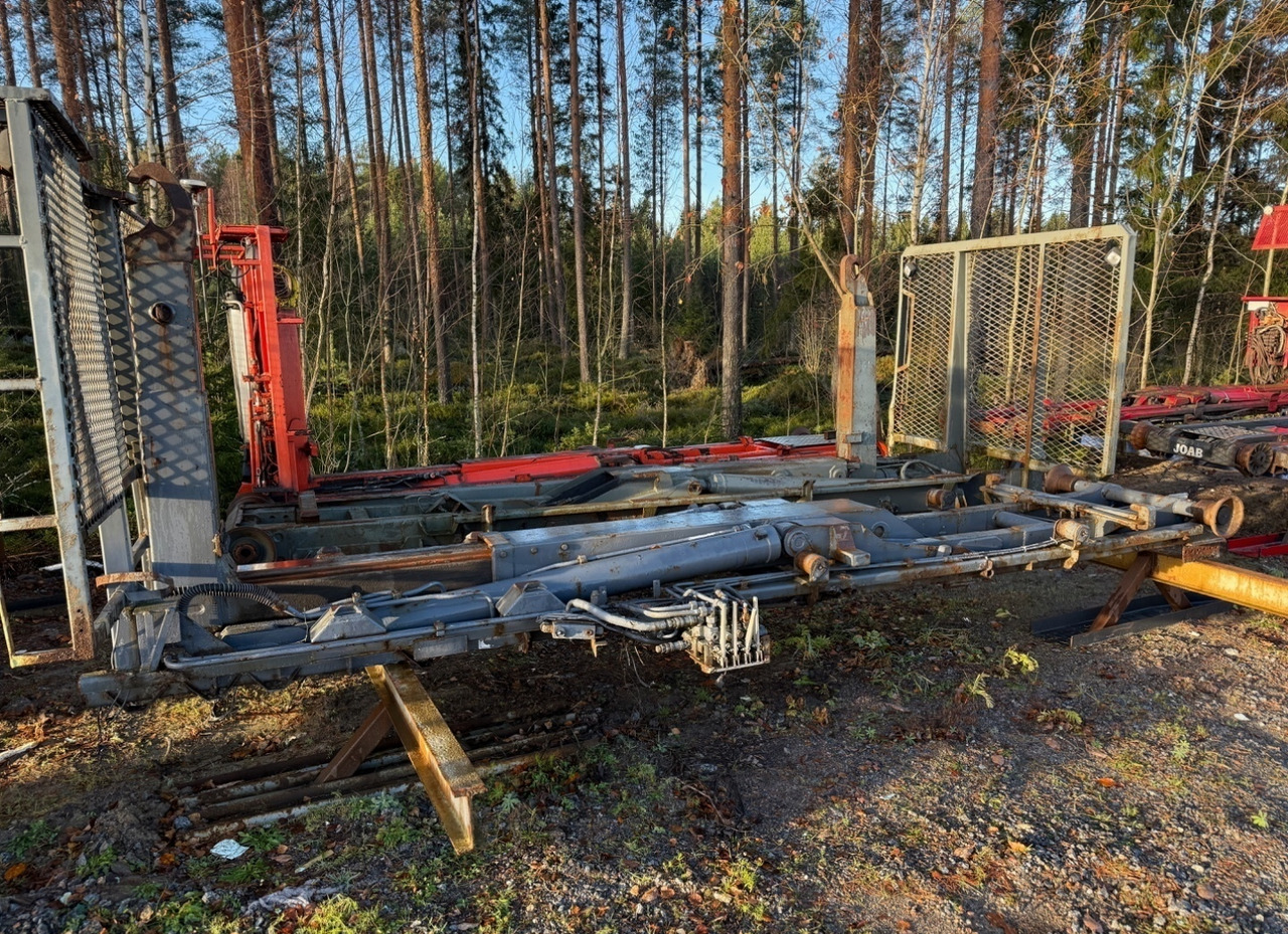 Koukkulaitteet ja vaijerilaitteet - Haakarmsysteem vrachtwagen: afbeelding 4 Koukkulaitteet ja vaijerilaitteet - Haakarmsysteem vrachtwagen: afbeelding 4