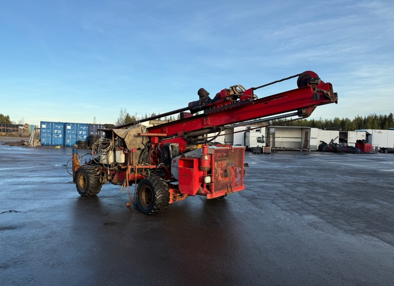 Porausvaunu - Boormachine: afbeelding 5 Porausvaunu - Boormachine: afbeelding 5