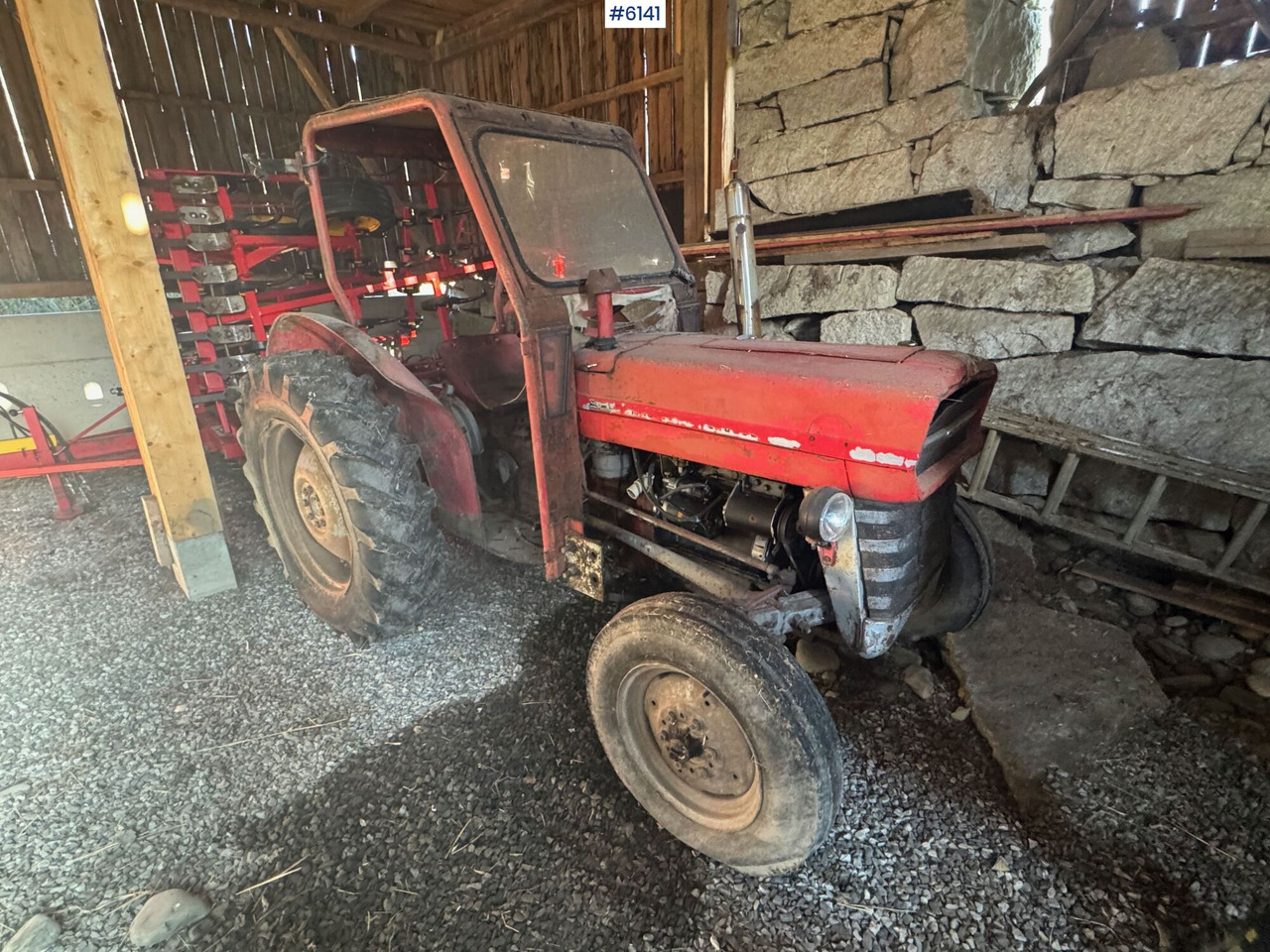 1967 Massey Ferguson 135. WATCH VIDEO! - Tractor: afbeelding 1 1967 Massey Ferguson 135. WATCH VIDEO! - Tractor: afbeelding 1
