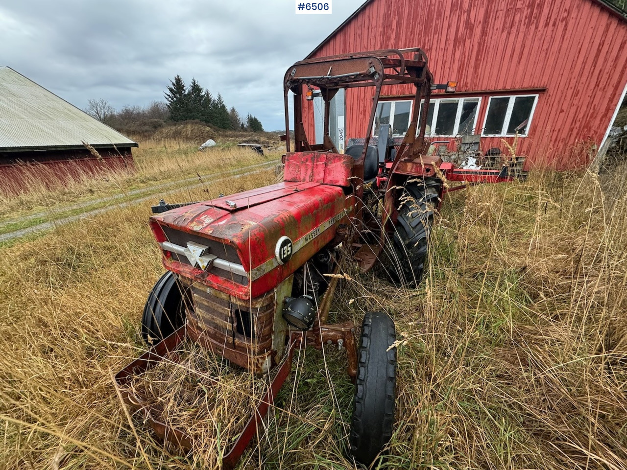 1971 Massey Ferguson 135 Tractor. Repair item - Tractor: afbeelding 1 1971 Massey Ferguson 135 Tractor. Repair item - Tractor: afbeelding 1
