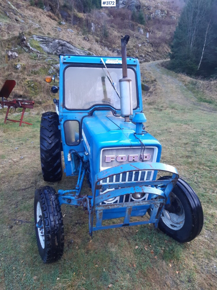 1973 Ford 3000 - Tractor: afbeelding 1 1973 Ford 3000 - Tractor: afbeelding 1