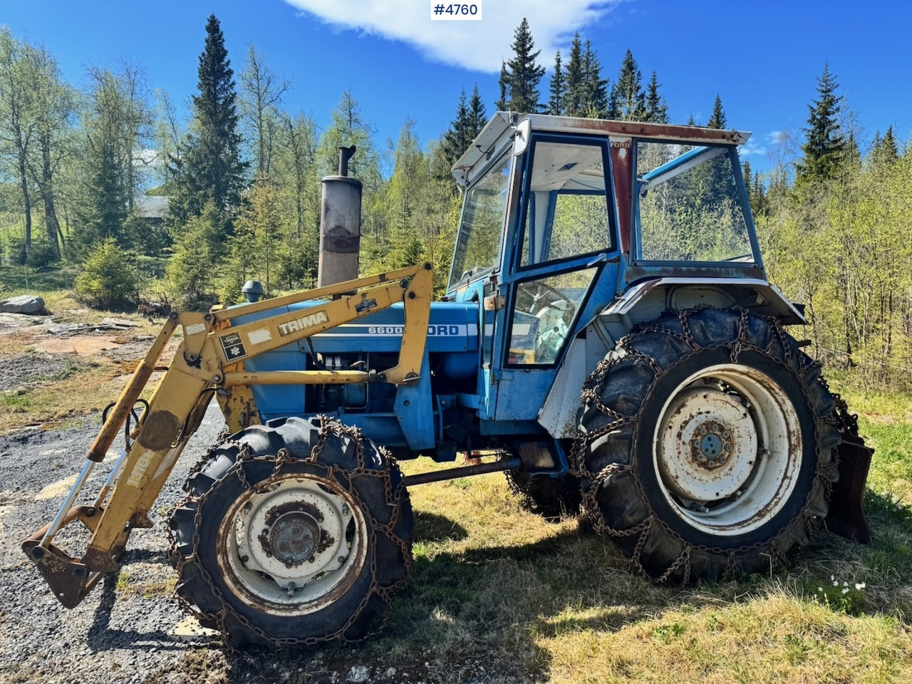 1978 Ford 6600 4x4 w/ Front Loader, Bucket, Twin Wheels and Winch. - Tractor: afbeelding 1 1978 Ford 6600 4x4 w/ Front Loader, Bucket, Twin Wheels and Winch. - Tractor: afbeelding 1