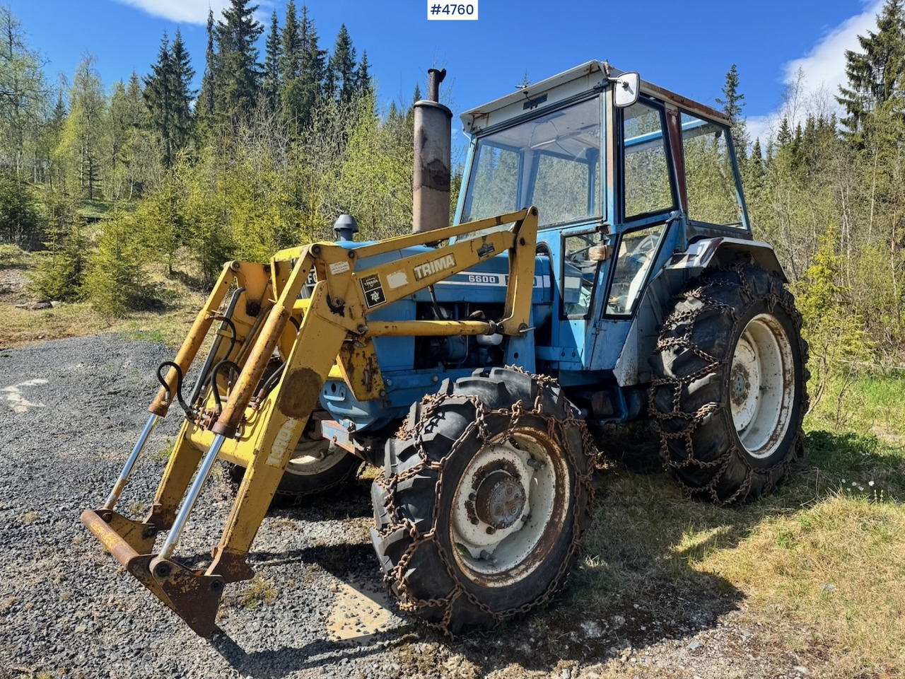 1978 Ford 6600 4x4 w/ Front Loader, Bucket, Twin Wheels and Winch. - Tractor: afbeelding 2 1978 Ford 6600 4x4 w/ Front Loader, Bucket, Twin Wheels and Winch. - Tractor: afbeelding 2