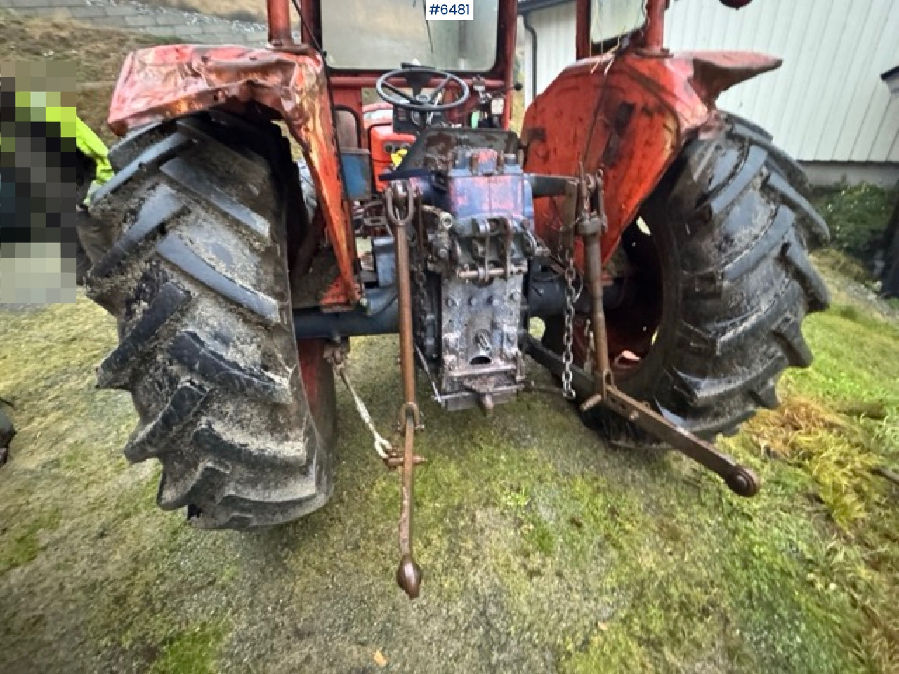Tractor 1979 SAME Kosarod 70 with loader and 2 buckets! Repair object: afbeelding 11 Tractor 1979 SAME Kosarod 70 with loader and 2 buckets! Repair object: afbeelding 11