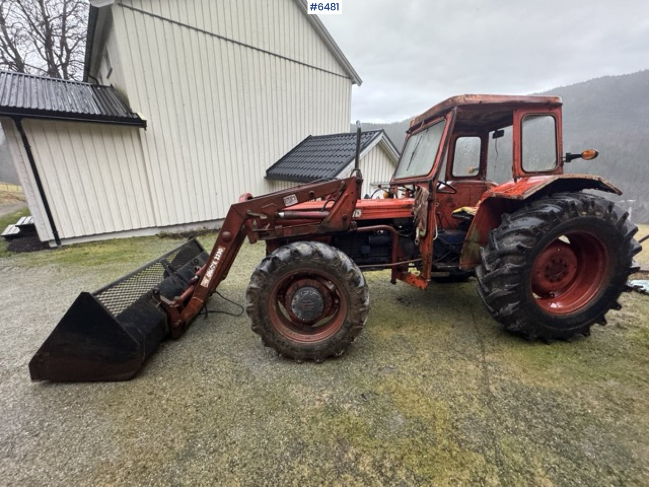 Tractor 1979 SAME Kosarod 70 with loader and 2 buckets! Repair object: afbeelding 12 Tractor 1979 SAME Kosarod 70 with loader and 2 buckets! Repair object: afbeelding 12