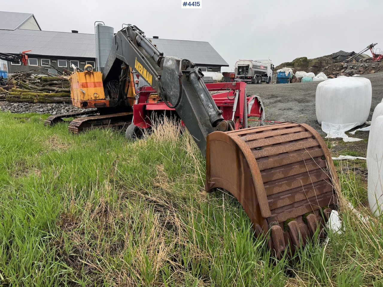 1981 Åkerman H9B LC. SEE VIDEO. - Graafmachine: afbeelding 1 1981 Åkerman H9B LC. SEE VIDEO. - Graafmachine: afbeelding 1