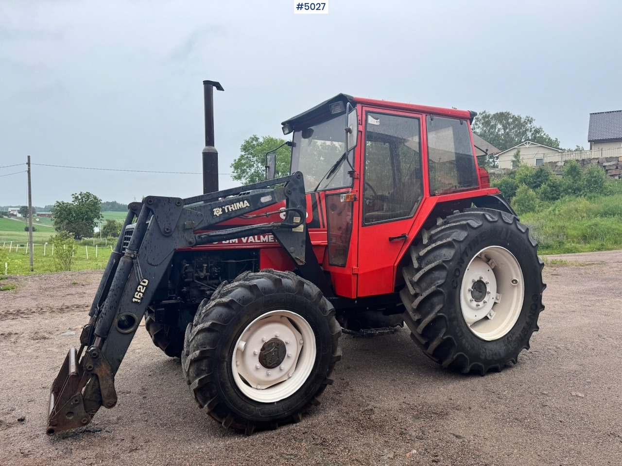 1985 Volvo Valmet 805 Turbo 4x4 w/ Front loader - Tractor: afbeelding 1 1985 Volvo Valmet 805 Turbo 4x4 w/ Front loader - Tractor: afbeelding 1