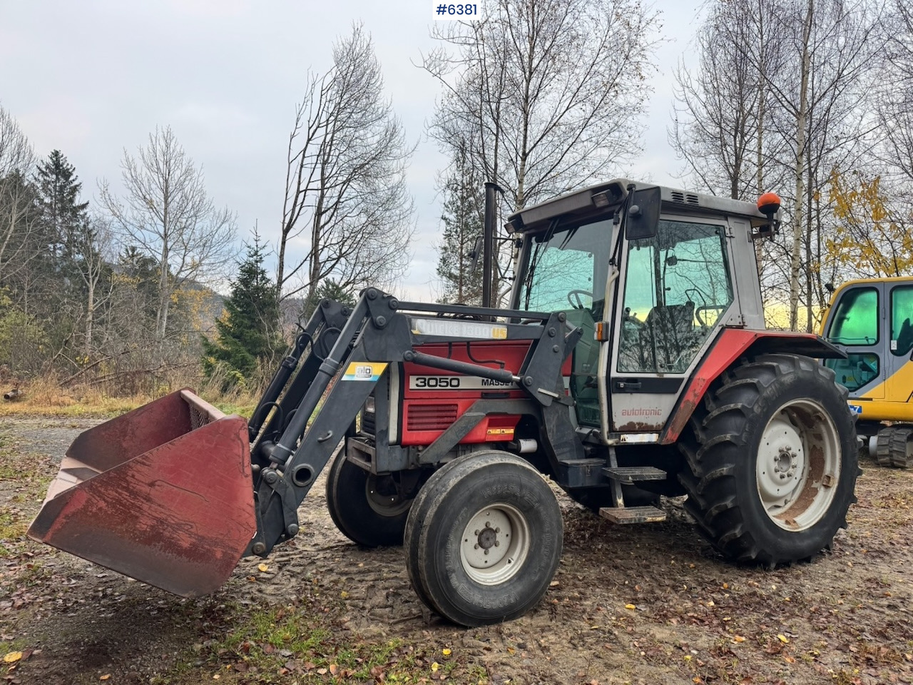 1987 Massey Ferguson 3050 w/ Front loader and twin wheels. - Tractor: afbeelding 1 1987 Massey Ferguson 3050 w/ Front loader and twin wheels. - Tractor: afbeelding 1