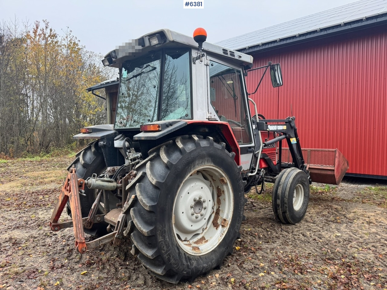 1987 Massey Ferguson 3050 w/ Front loader and twin wheels. - Tractor: afbeelding 5 1987 Massey Ferguson 3050 w/ Front loader and twin wheels. - Tractor: afbeelding 5