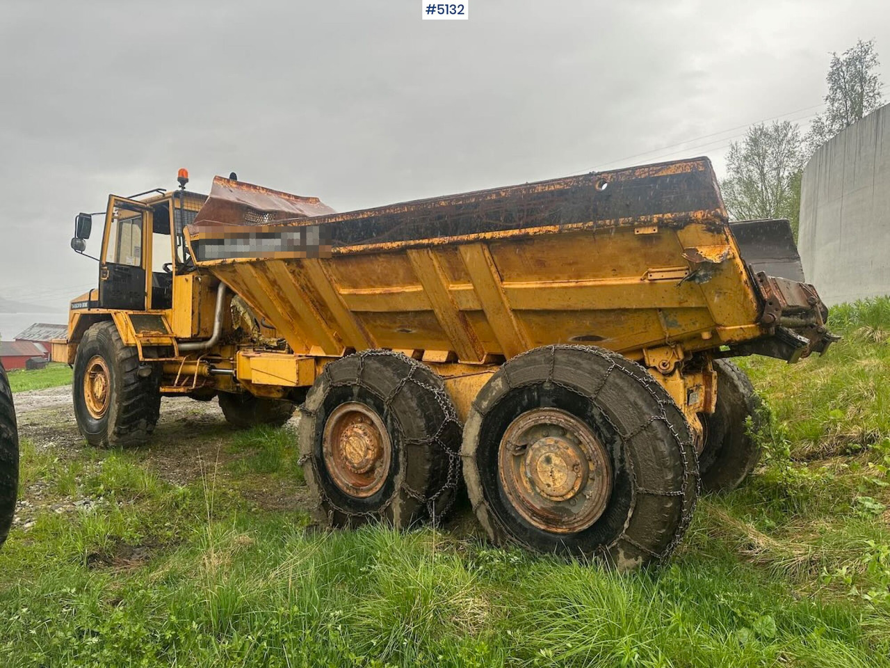 1987 Volvo A20 6x4 dump truck w/ white plates. WATCH VIDEO. - Kiepwagen met knikbesturing: afbeelding 2 1987 Volvo A20 6x4 dump truck w/ white plates. WATCH VIDEO. - Kiepwagen met knikbesturing: afbeelding 2