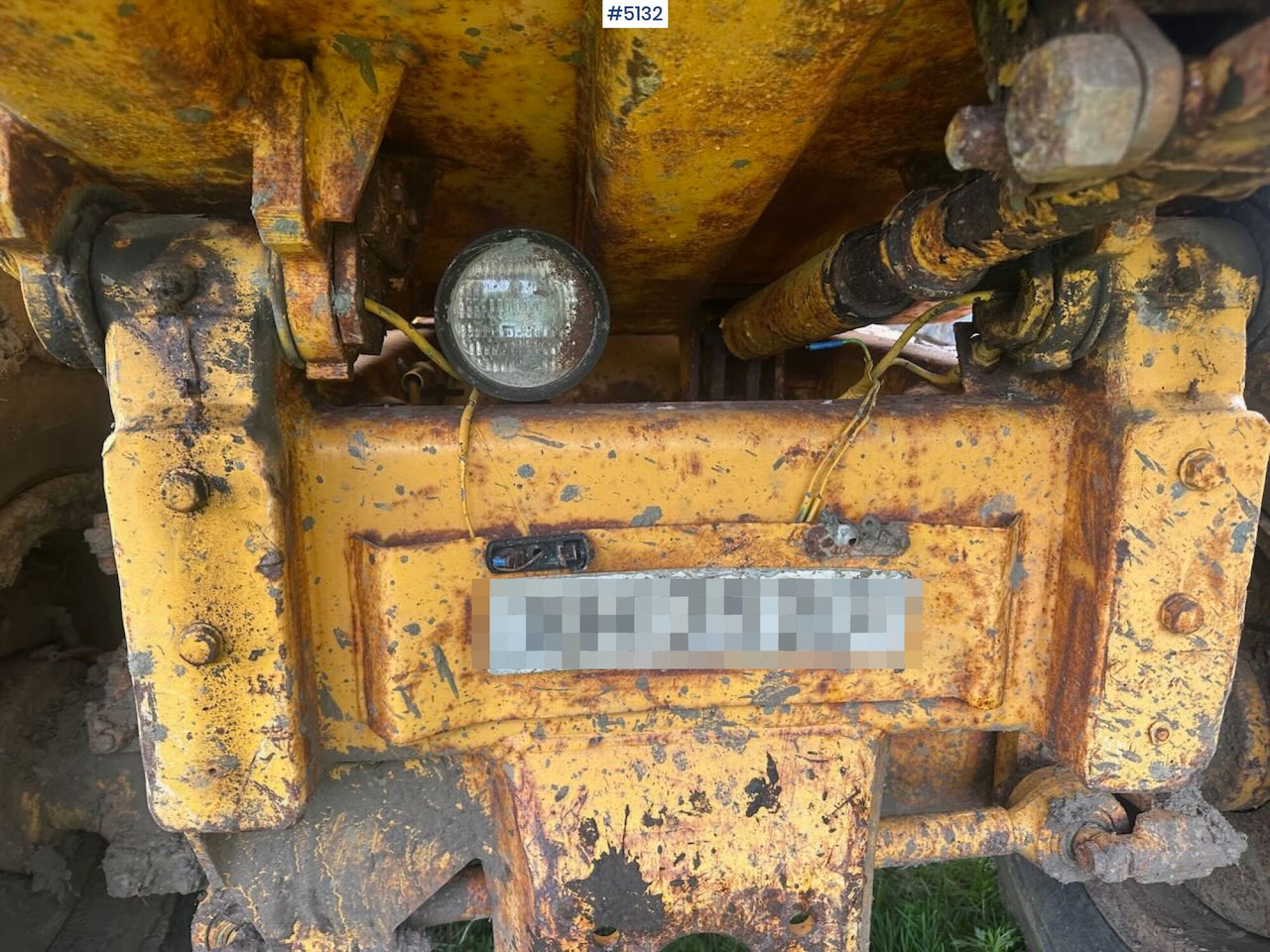 1987 Volvo A20 6x4 dump truck w/ white plates. WATCH VIDEO. - Kiepwagen met knikbesturing: afbeelding 4 1987 Volvo A20 6x4 dump truck w/ white plates. WATCH VIDEO. - Kiepwagen met knikbesturing: afbeelding 4