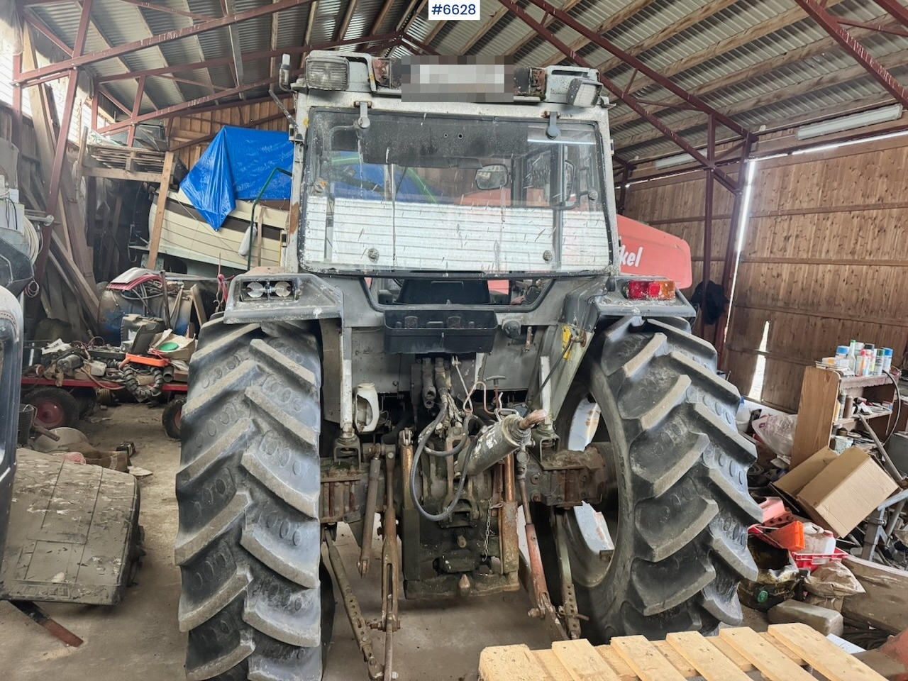 1990 Massey Ferguson 375 4x4 Tractor. - Tractor: afbeelding 5 1990 Massey Ferguson 375 4x4 Tractor. - Tractor: afbeelding 5