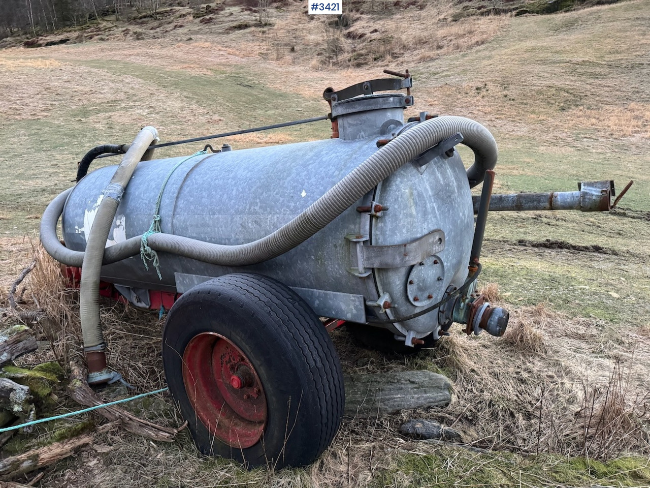 1990 Record Vacuum truck w/cannon - Hooi-/ Voedermachine: afbeelding 5 1990 Record Vacuum truck w/cannon - Hooi-/ Voedermachine: afbeelding 5