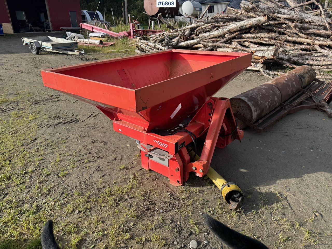 1997 Rauch MDS 921 Fertilizer spreader, partial repair project - Kunstmeststrooier: afbeelding 4 1997 Rauch MDS 921 Fertilizer spreader, partial repair project - Kunstmeststrooier: afbeelding 4