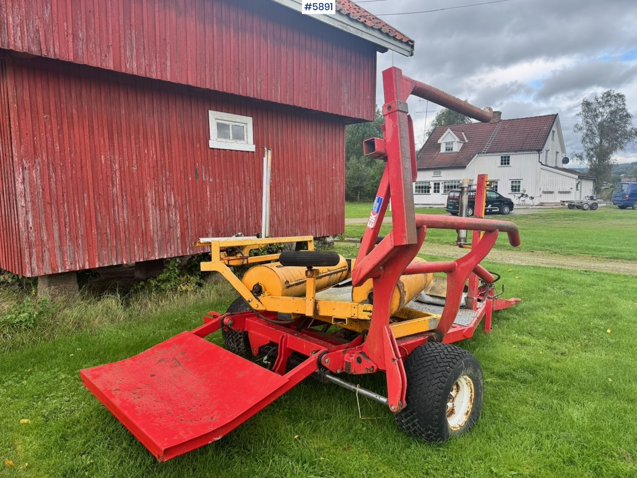 1997 Tellefsdal AW4000 round bale wrapper - Hooi-/ Voedermachine: afbeelding 4 1997 Tellefsdal AW4000 round bale wrapper - Hooi-/ Voedermachine: afbeelding 4