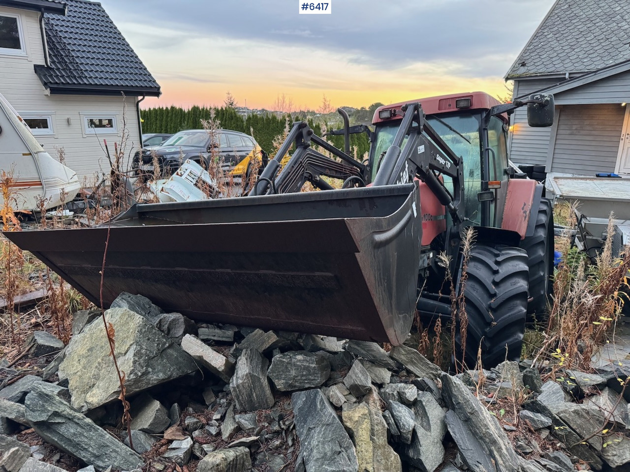 1999 Case IH Maxxum MX 100C w/ front loader, bucket and blade. Repair object. - Tractor: afbeelding 5 1999 Case IH Maxxum MX 100C w/ front loader, bucket and blade. Repair object. - Tractor: afbeelding 5