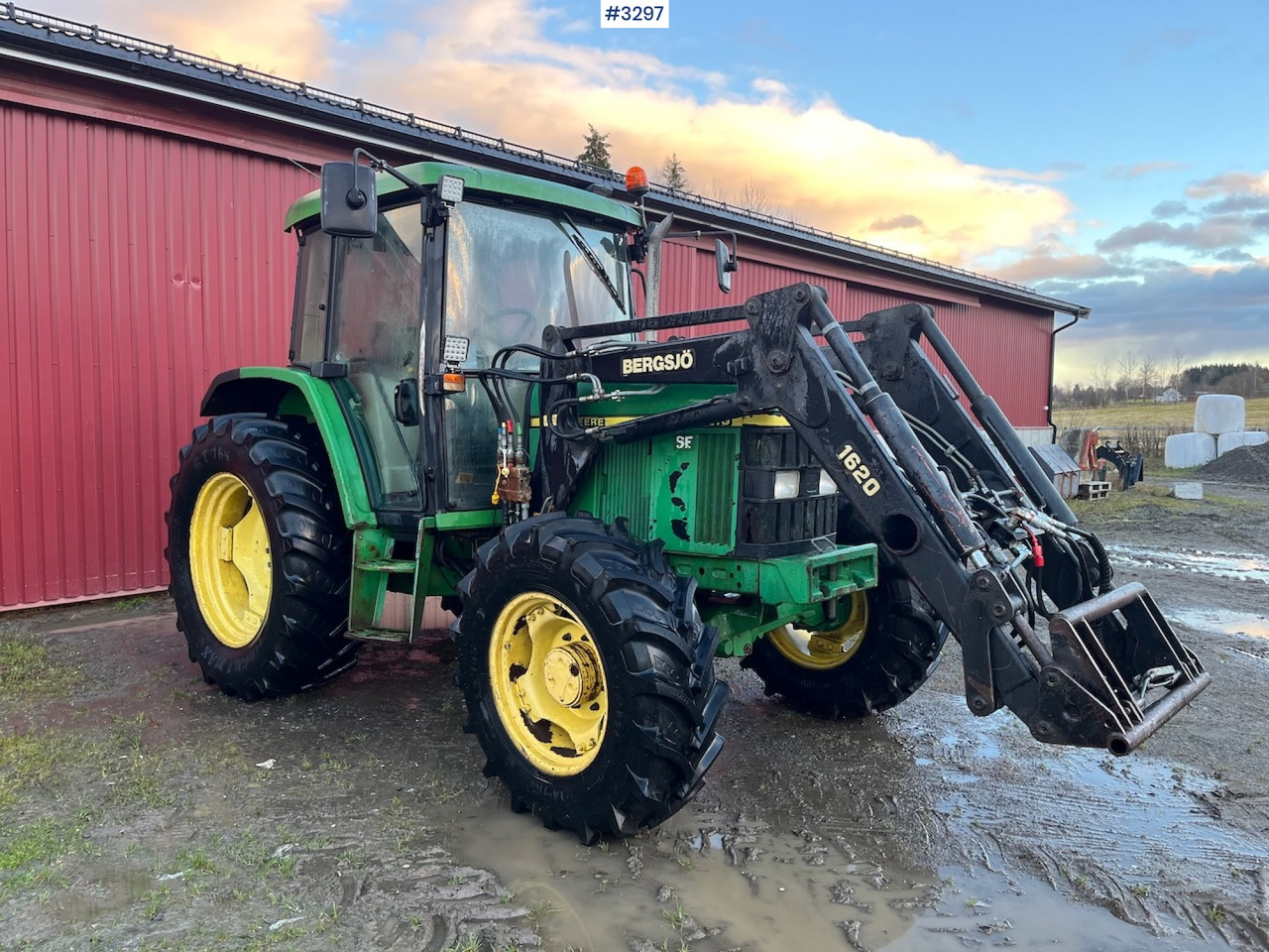 1999 John Deere 6210 SE with Front Loader - Tractor: afbeelding 4 1999 John Deere 6210 SE with Front Loader - Tractor: afbeelding 4