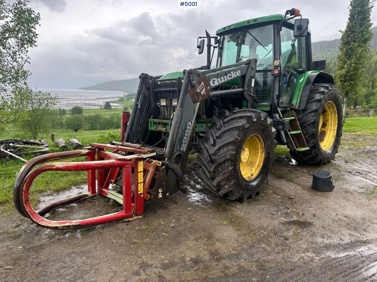 2000 John Deere 6610 4x4 tractor w/ front loader. - Tractor: afbeelding 2 2000 John Deere 6610 4x4 tractor w/ front loader. - Tractor: afbeelding 2