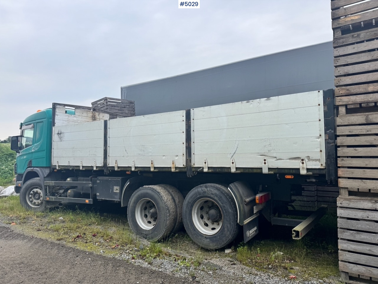 2000 Scania P124 6x2 Tipper truck - Kipper vrachtwagen: afbeelding 4 2000 Scania P124 6x2 Tipper truck - Kipper vrachtwagen: afbeelding 4