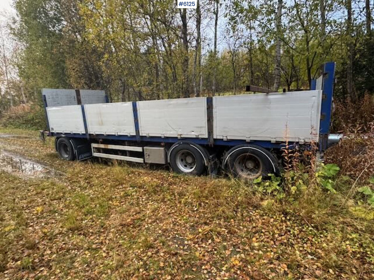 2001 Istrail 3 axle flatbed trailer - Dieplader aanhangwagen: afbeelding 4 2001 Istrail 3 axle flatbed trailer - Dieplader aanhangwagen: afbeelding 4
