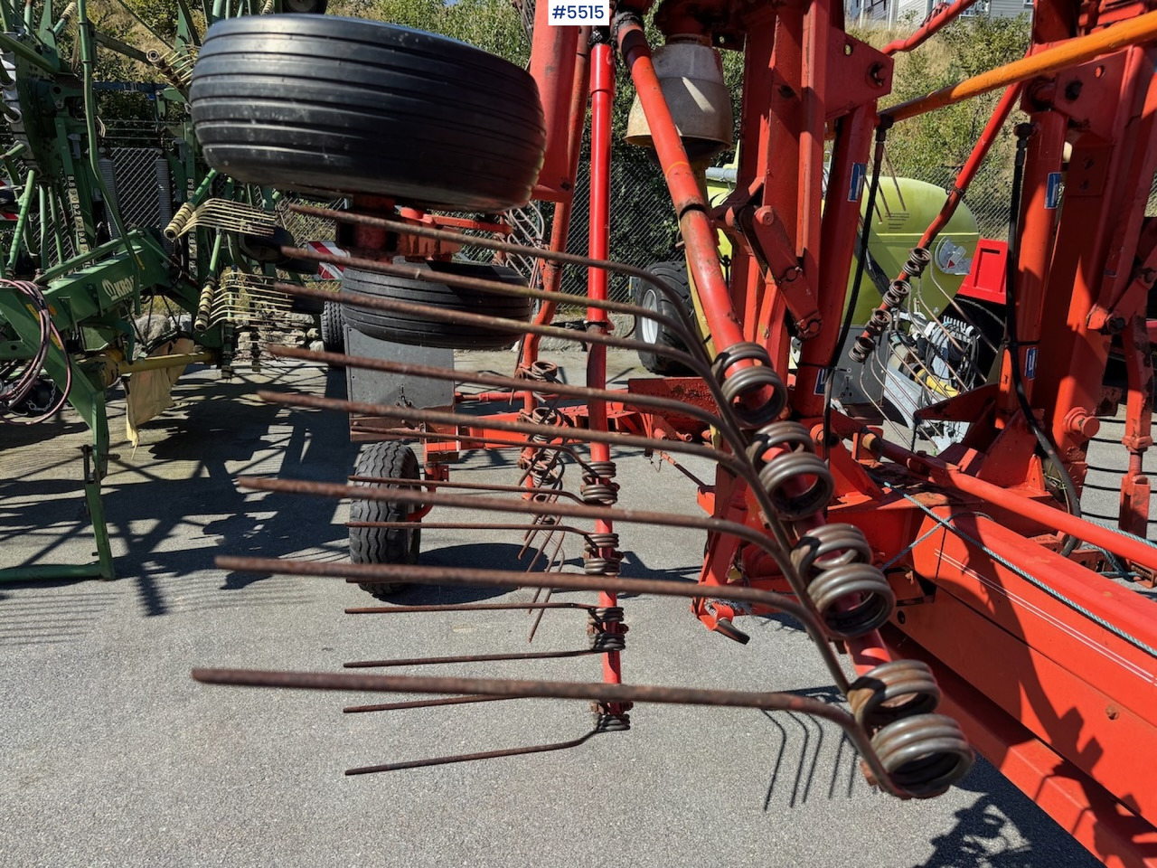 Leasing  2002 Kuhn GA 7301 Collecting rake 2002 Kuhn GA 7301 Collecting rake: afbeelding 16 Leasing  2002 Kuhn GA 7301 Collecting rake 2002 Kuhn GA 7301 Collecting rake: afbeelding 16