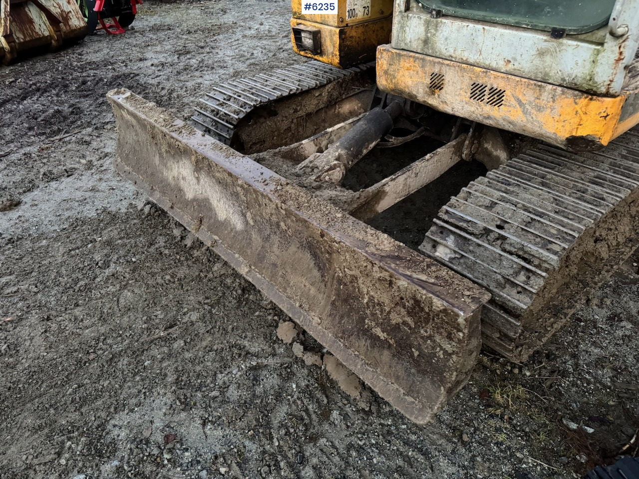 2004 Kato HD 308 US w/ 5 drawers, pincher, rake and spike hammer. - Graafmachine: afbeelding 4 2004 Kato HD 308 US w/ 5 drawers, pincher, rake and spike hammer. - Graafmachine: afbeelding 4