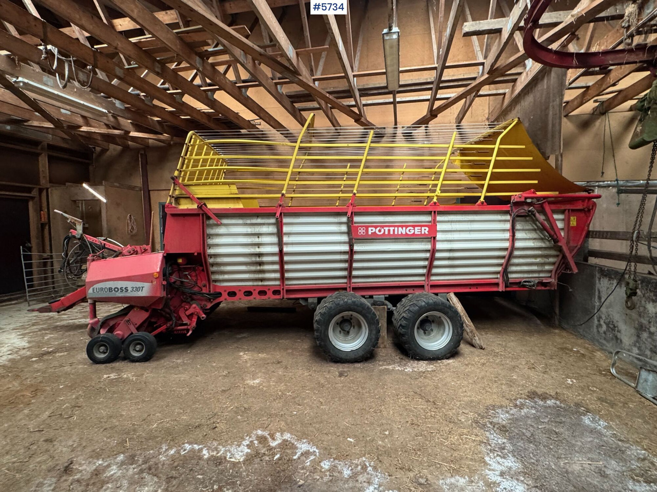 2005 Pottinger Euroboss 330t supermatic - Hooi-/ Voedermachine: afbeelding 2 2005 Pottinger Euroboss 330t supermatic - Hooi-/ Voedermachine: afbeelding 2