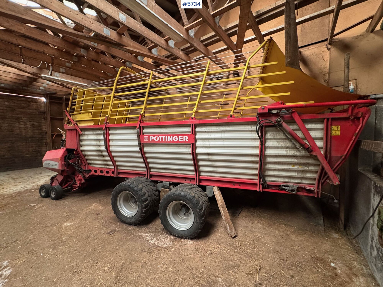 2005 Pottinger Euroboss 330t supermatic - Hooi-/ Voedermachine: afbeelding 3 2005 Pottinger Euroboss 330t supermatic - Hooi-/ Voedermachine: afbeelding 3