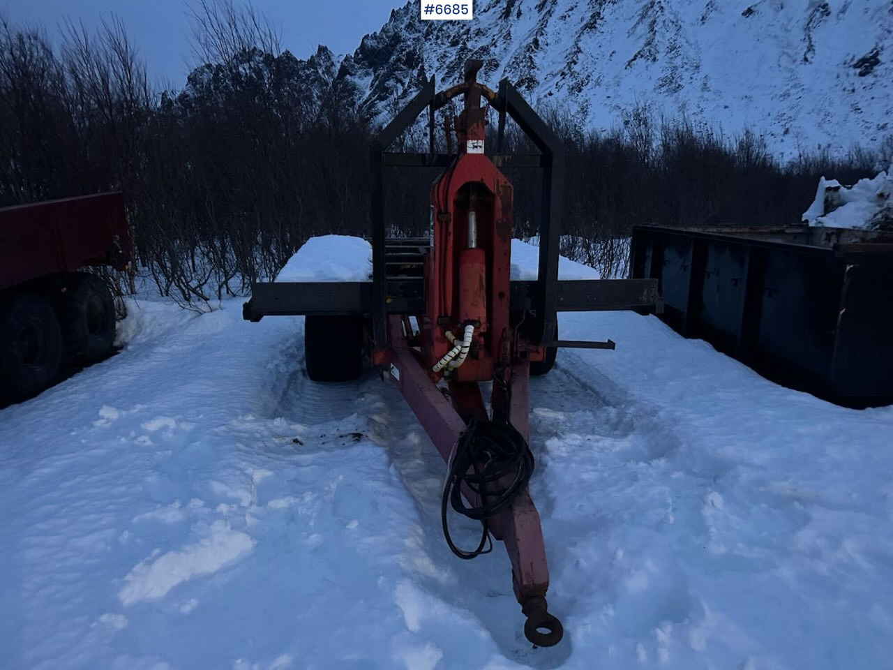 2006 BIGAB hook-lift trailer with container - Landbouwkipper: afbeelding 2 2006 BIGAB hook-lift trailer with container - Landbouwkipper: afbeelding 2