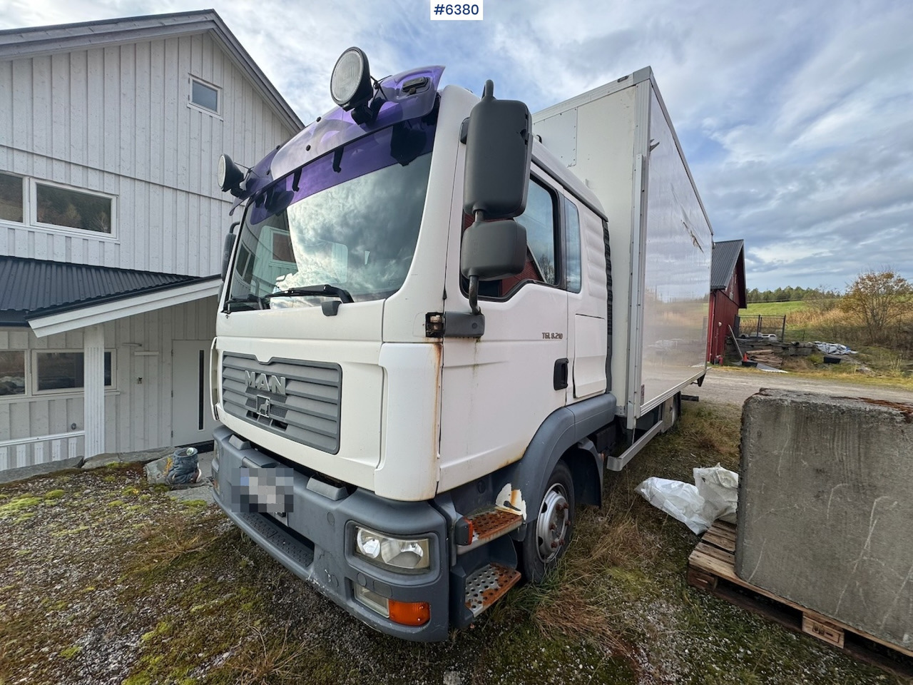 2006 MAN TGL. 8.210 box truck - Bakwagen: afbeelding 1 2006 MAN TGL. 8.210 box truck - Bakwagen: afbeelding 1