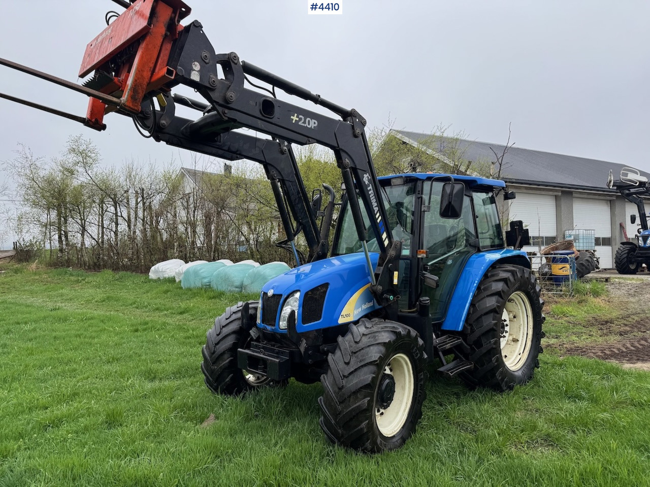 2006 New Holland TL100 A w/Front Loader. - Tractor: afbeelding 2 2006 New Holland TL100 A w/Front Loader. - Tractor: afbeelding 2