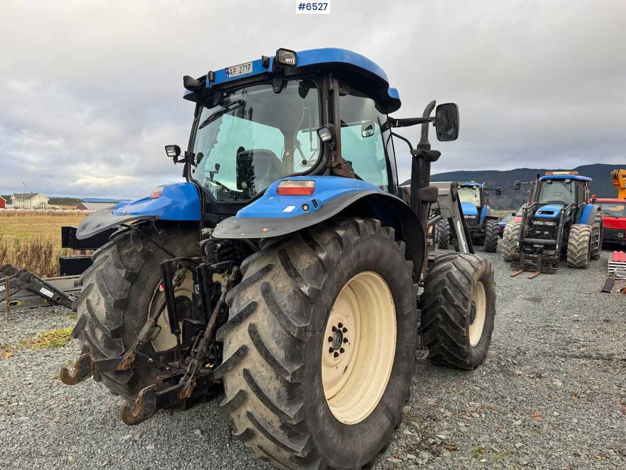 2007 NEW HOLLAND TS135A Plus w/ Quicke front loader - Tractor: afbeelding 5 2007 NEW HOLLAND TS135A Plus w/ Quicke front loader - Tractor: afbeelding 5