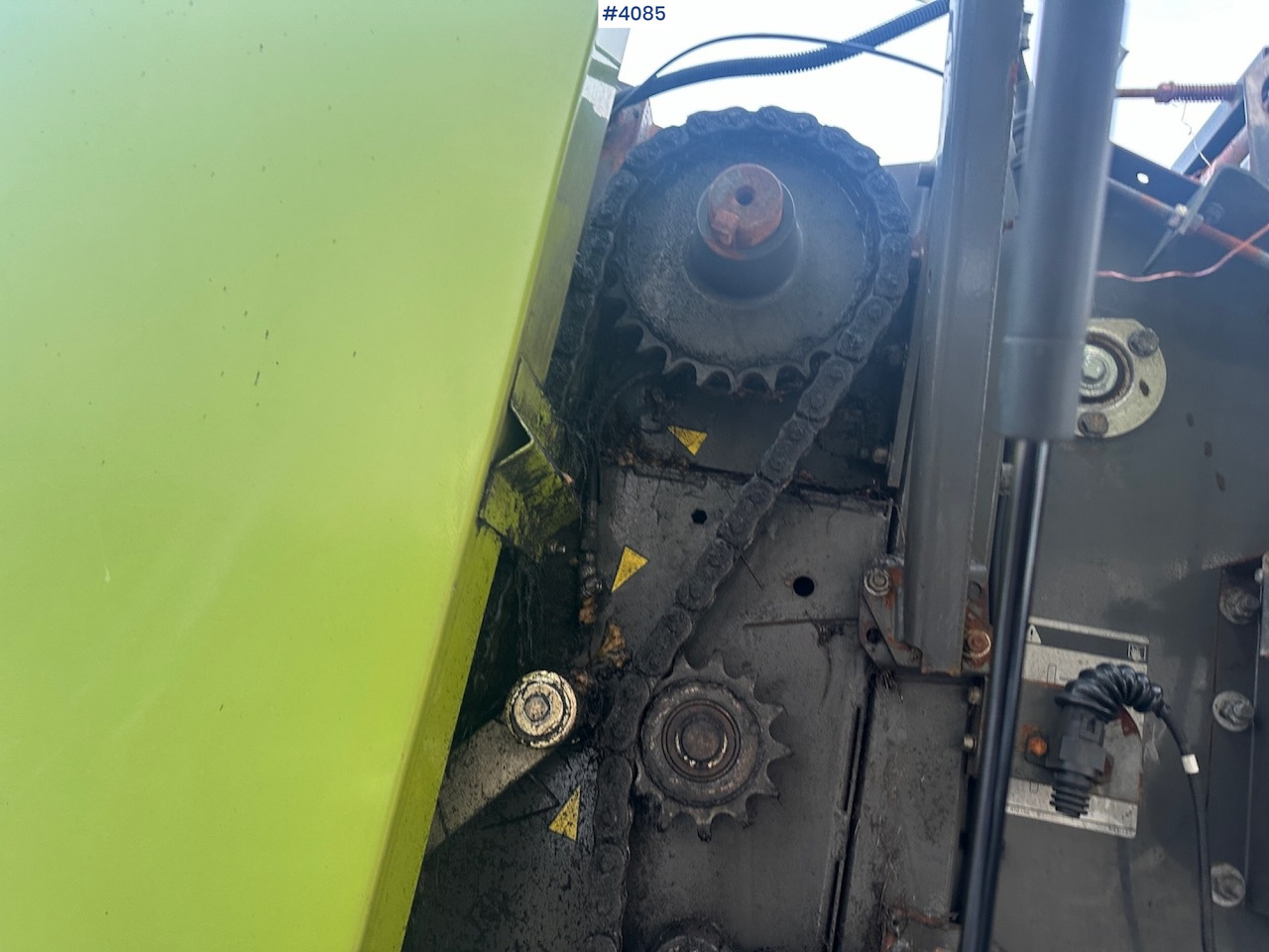 Hooi-/ Voedermachine 2008 Claas Rollant 354 Rotocut round baler. small repair object: afbeelding 19 Hooi-/ Voedermachine 2008 Claas Rollant 354 Rotocut round baler. small repair object: afbeelding 19