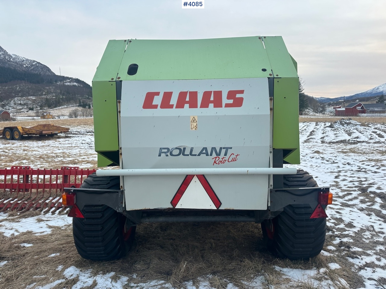 Hooi-/ Voedermachine 2008 Claas Rollant 354 Rotocut round baler. small repair object: afbeelding 7 Hooi-/ Voedermachine 2008 Claas Rollant 354 Rotocut round baler. small repair object: afbeelding 7
