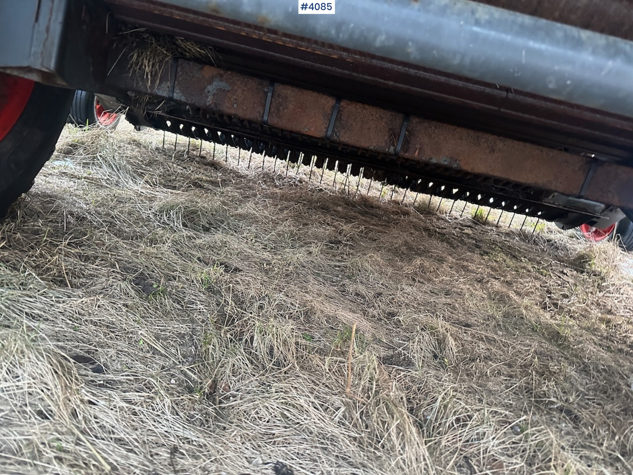 Hooi-/ Voedermachine 2008 Claas Rollant 354 Rotocut round baler. small repair object: afbeelding 17 Hooi-/ Voedermachine 2008 Claas Rollant 354 Rotocut round baler. small repair object: afbeelding 17