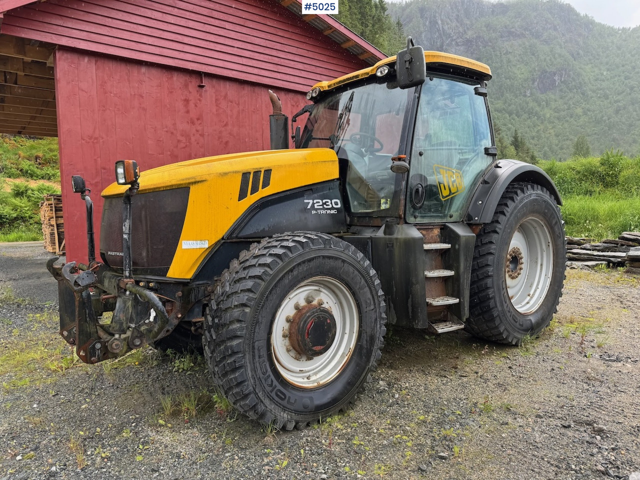 2008 JCB Fastrac 7230 P-Tronic w/Front hydraulics and PTO. - Tractor: afbeelding 4 2008 JCB Fastrac 7230 P-Tronic w/Front hydraulics and PTO. - Tractor: afbeelding 4