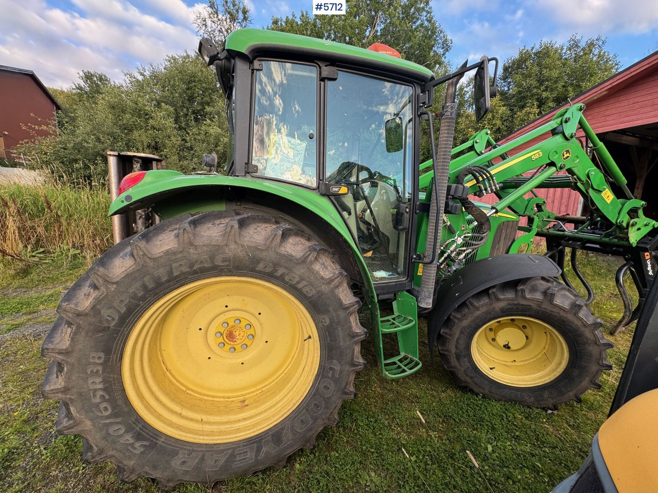 2008 John Deere 6320 SE with front loader and 2 buckets! - Tractor: afbeelding 3 2008 John Deere 6320 SE with front loader and 2 buckets! - Tractor: afbeelding 3