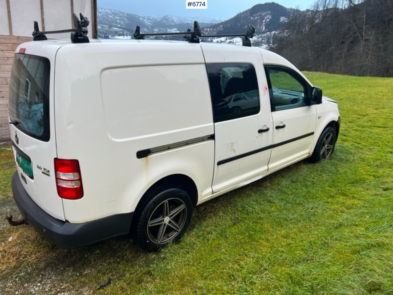 2011 Volkswagen Caddy 4x4 Van Repair project - Kleine bestelwagen: afbeelding 5 2011 Volkswagen Caddy 4x4 Van Repair project - Kleine bestelwagen: afbeelding 5