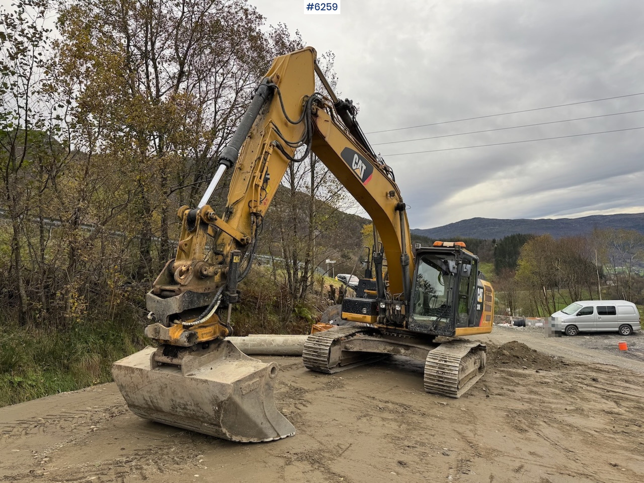2012 Cat 324 E w/ rotor tilt, sanding bucket and digging bucket. - Graafmachine: afbeelding 5 2012 Cat 324 E w/ rotor tilt, sanding bucket and digging bucket. - Graafmachine: afbeelding 5